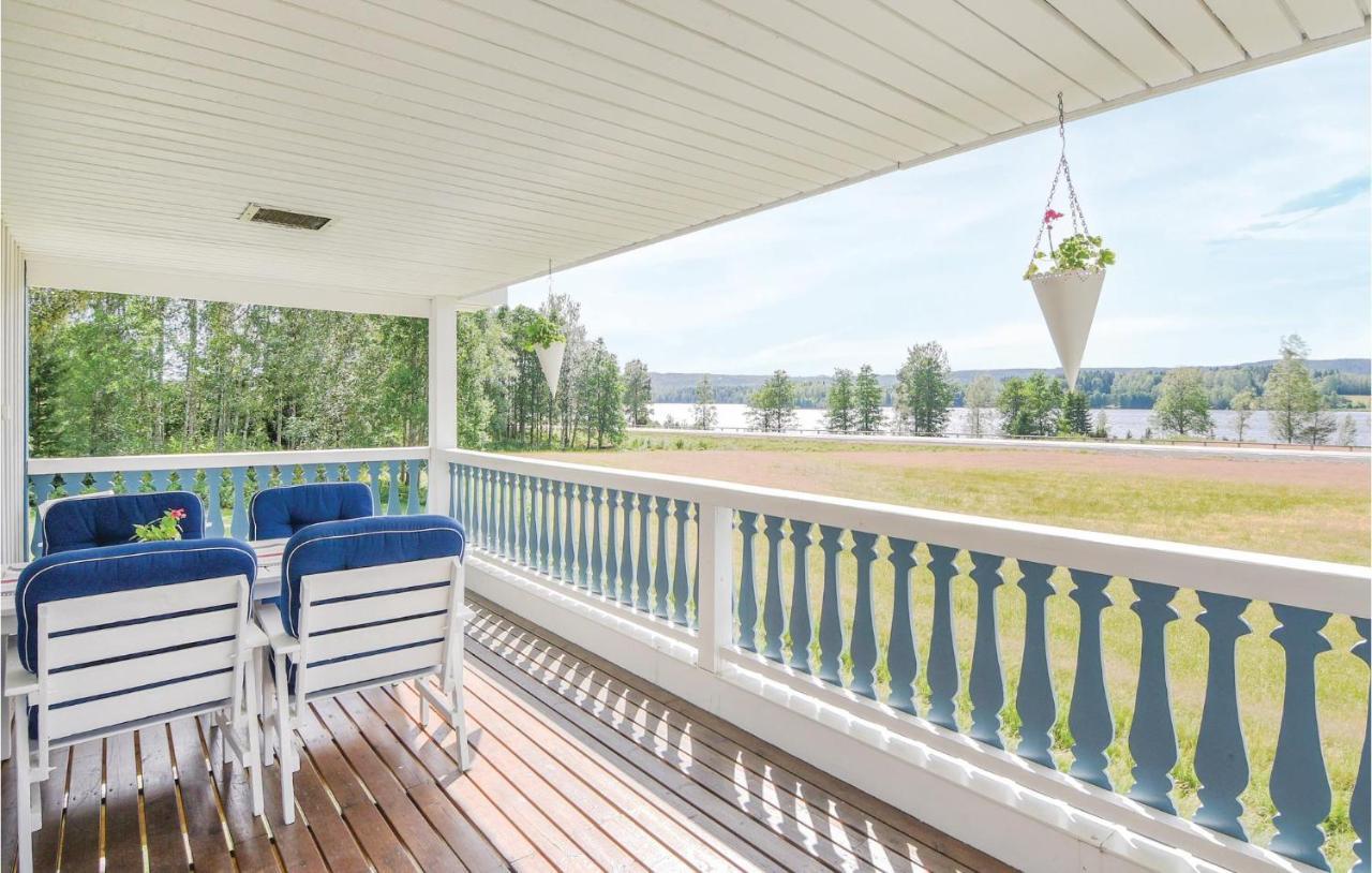 2 Bedroom Awesome Home In Svanskog Exterior photo
