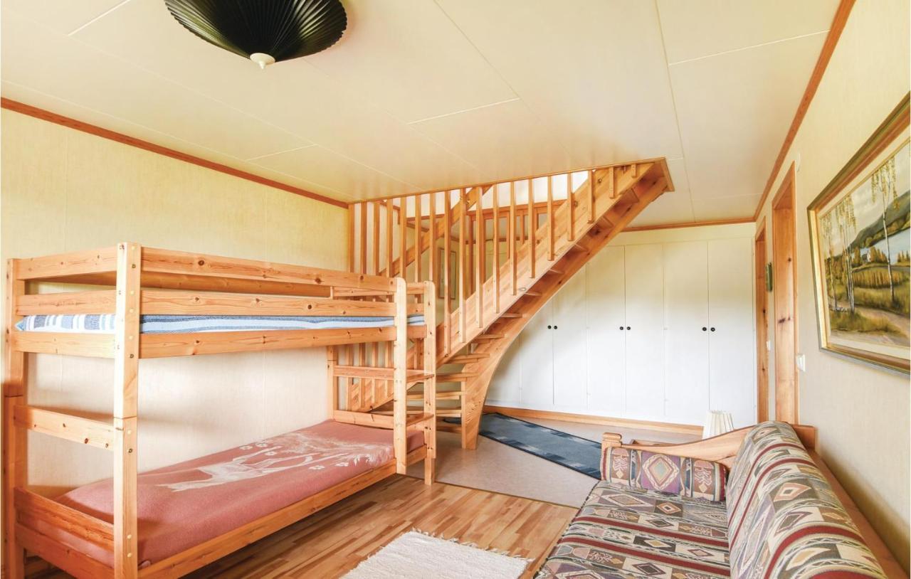 2 Bedroom Awesome Home In Svanskog Exterior photo