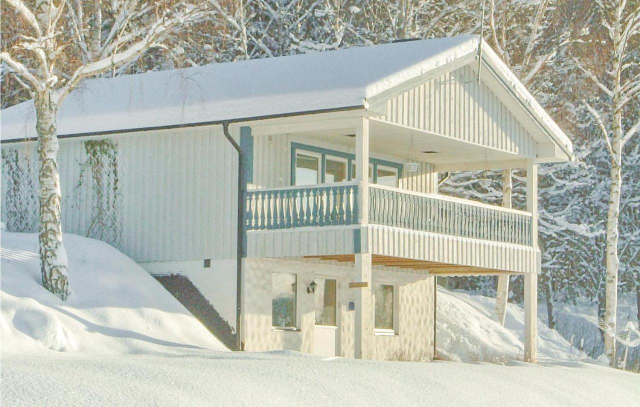 2 Bedroom Awesome Home In Svanskog Exterior photo